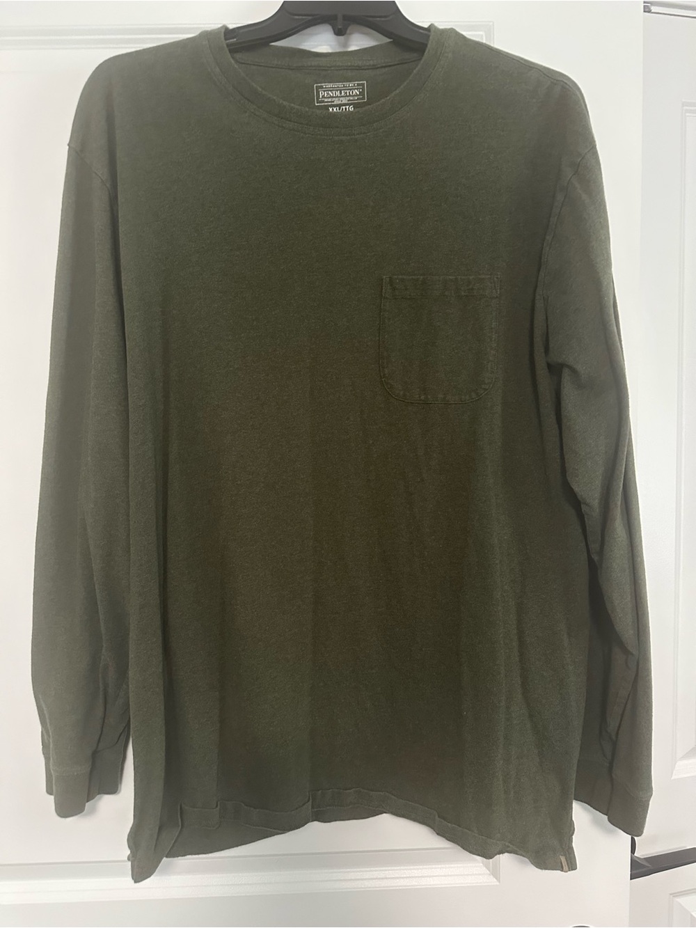 Pendleton 100% Cotton Olive Green Long Sleeve Pocket Tee